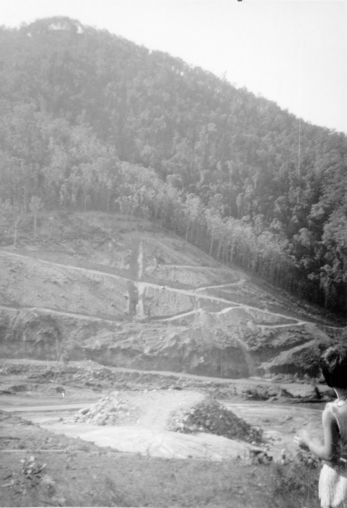 Borumba Dam - 1962 - Gympie Regional Libraries