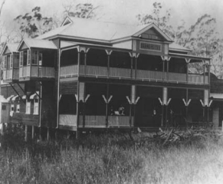 Brooloo Grand Hotel - Gympie Regional Libraries