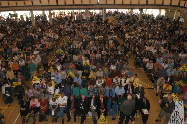 Traveston Dam protest - July 2006 - Gympie Times collection