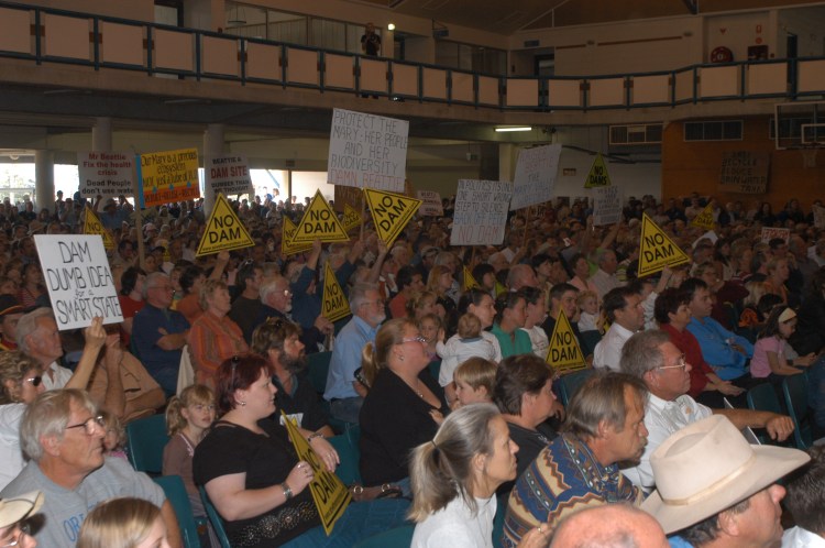 Traveston Dam protest - July 2006 - Gympie Times collection