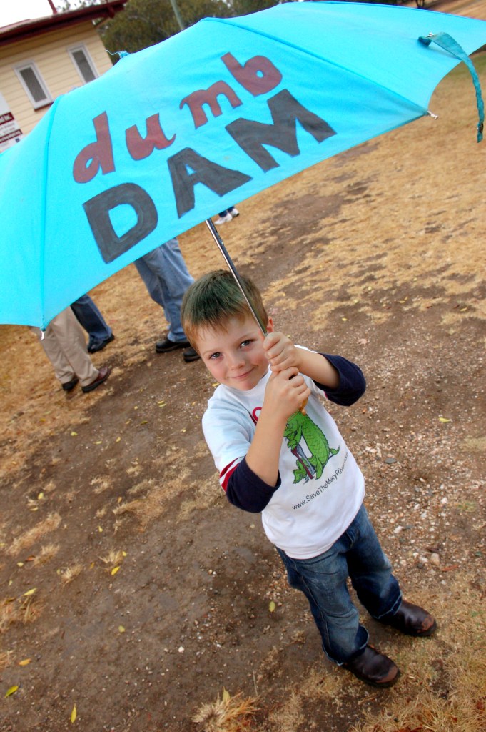 Cameron Edward from Dagun gets his message across - Traveston Dam protest - June 2006 - Gympie Times collection